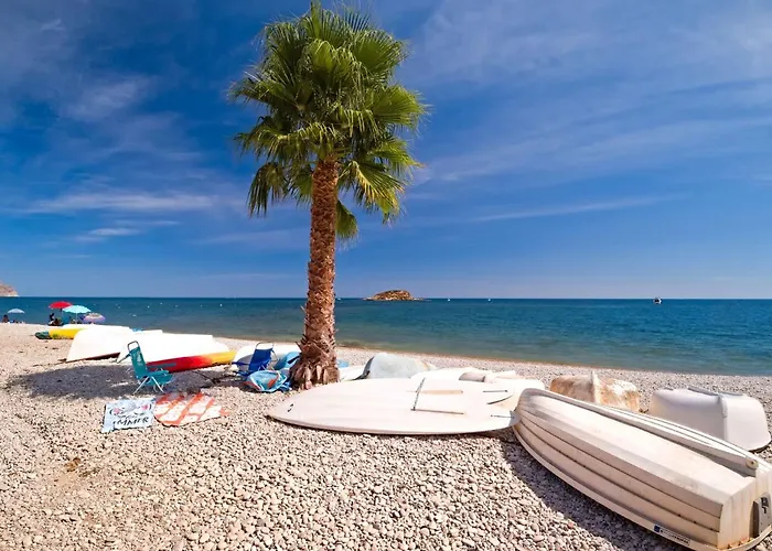 Apolo Iv-8 By Interhome