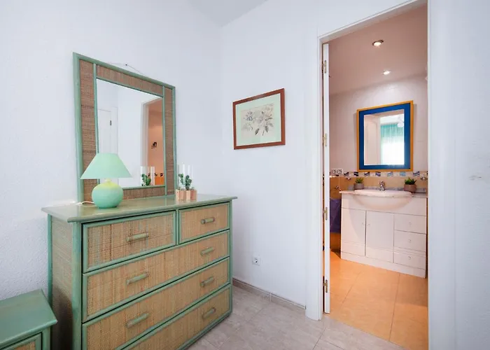 Apolo Iv-8 By Interhome 卡尔佩