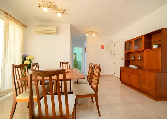 Apolo Iv-8 By Interhome 公寓