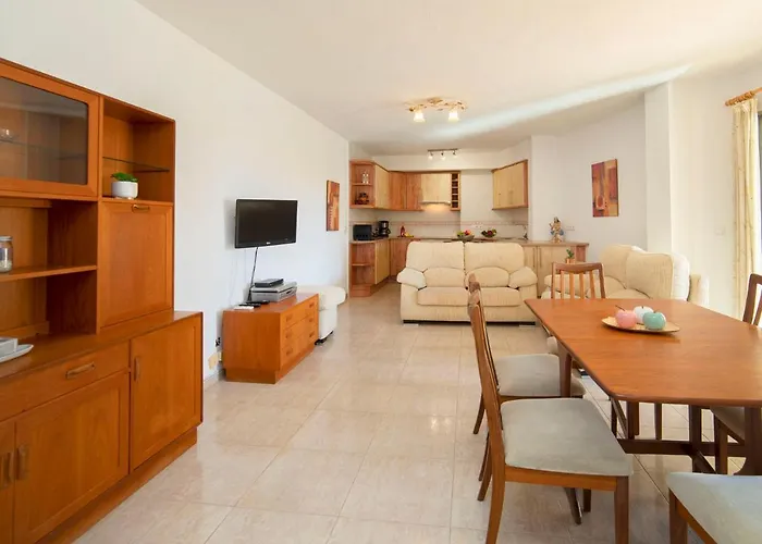 Apolo Iv-8 By Interhome *