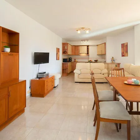 Apolo Iv-8 By Interhome *